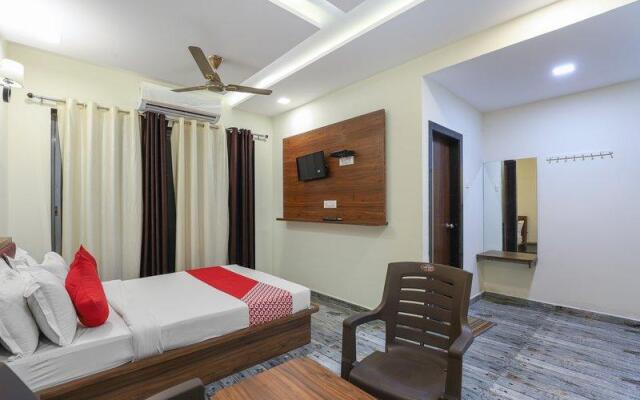 OYO 65742 Hotel Hill Villa