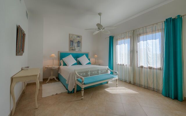 Condo Porto Blue In Porto Cupecoy By Personal Villas French Style Apartment Overlooking The Marina