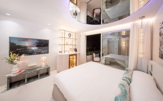 Destino Five Ibiza - 5-Star Grand Luxe Resort