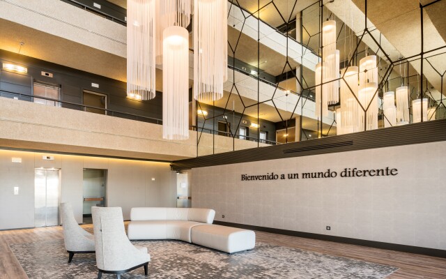 Hotel ILUNION Las Lomas