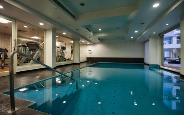 Avalon Courtyard Residence Suites