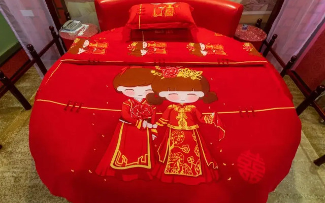 Lily Hotel ( Yangxi West Lake )