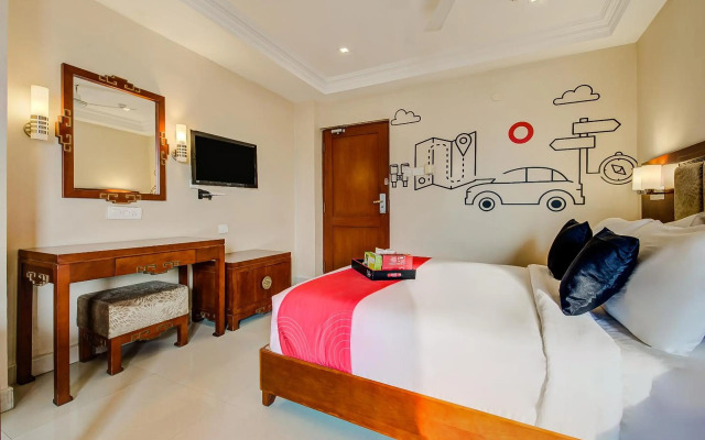 Metro Grand Hotel