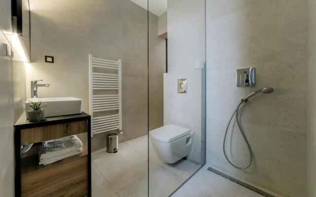 Design Duplex close to the City Center