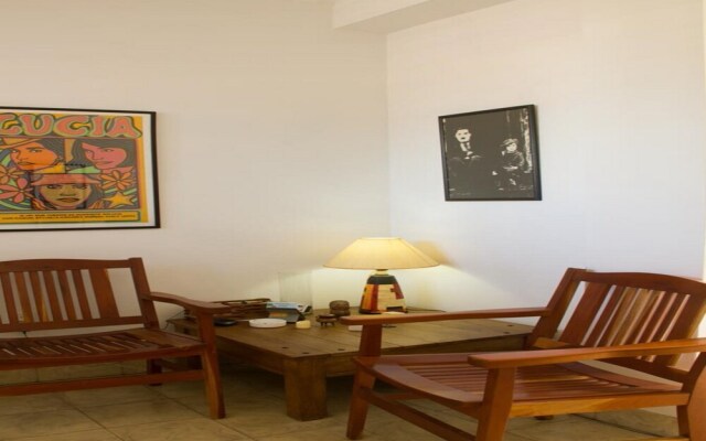 Suit Vedado