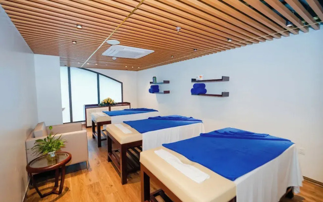 Beverly Hill Ha Long Villas & Apartments
