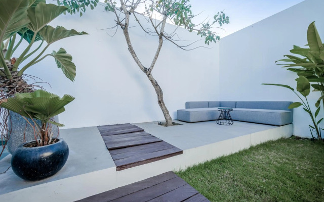 Mile Stone Villa