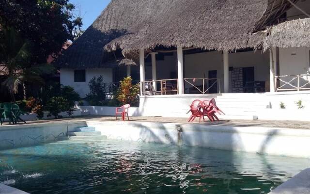 Travellers Inn Resort Malindi