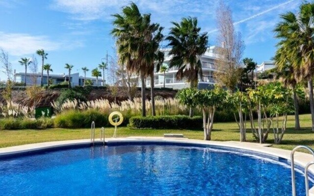 Luxury townhouse with pool