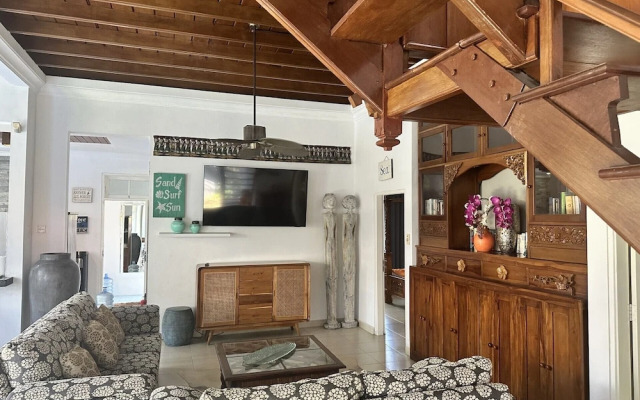 Bayshore Villa Sanur