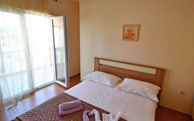 Apartment Dević Zadar/Sukošan