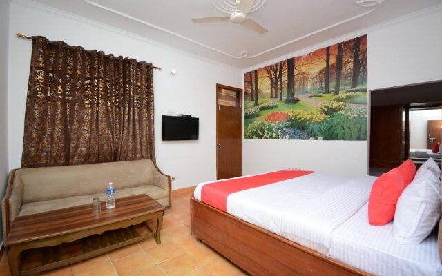 Hotel Kingsley By OYO Rooms
