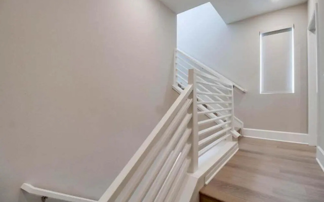 Santa Barbara Loft