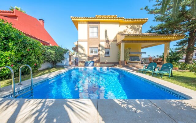 Villa 5 Bedrooms With Pool And Wifi 107872