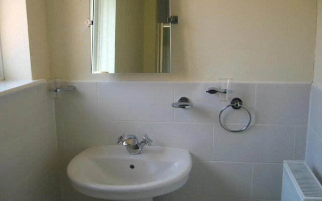 Simpson's Apartments