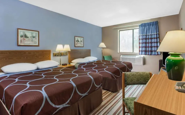 Super 8 Kamloops