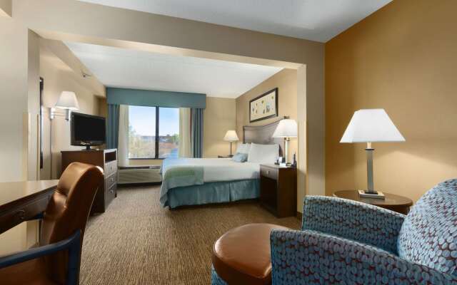 Holiday Inn Express Fayetteville Fort Bragg by IHG
