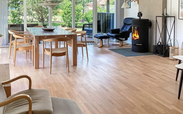 6 Person Holiday Home in Hals
