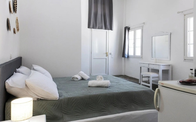 Perla Pool Hotel Andros