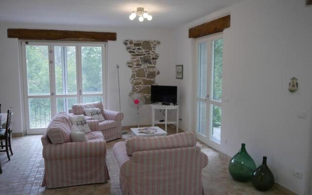 Top Rustico Borgata Roggio auf 16.480 qm Grundstück