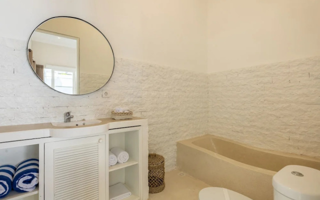 3BR Villa D Yoo in Canggu By Azure