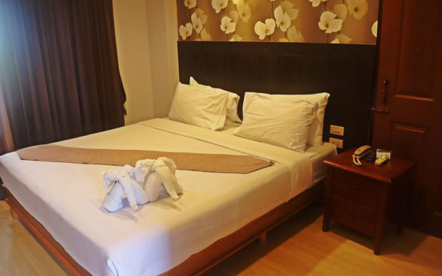Inn House Hotel