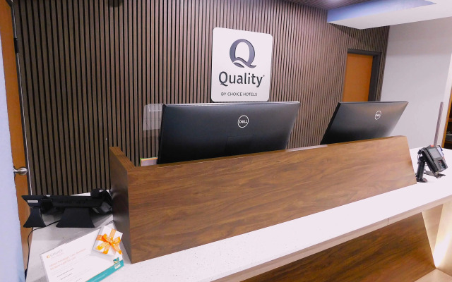 Quality Inn Pontiac