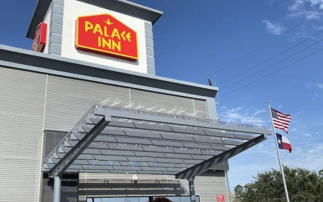 Palace Inn