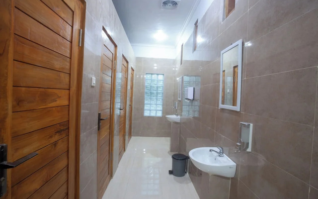Lucky Hostel