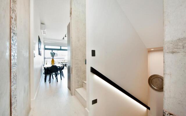 City Terrace Apartment