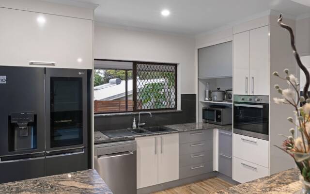 Highview Atherton
