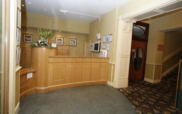 The Royal Victoria Hotel