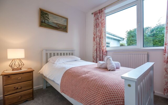 The Old Orchard - 3 Bedroom - Lamphey