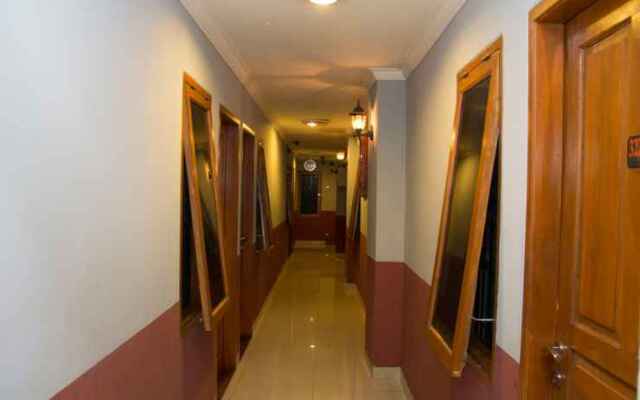 Ghotic Hotel