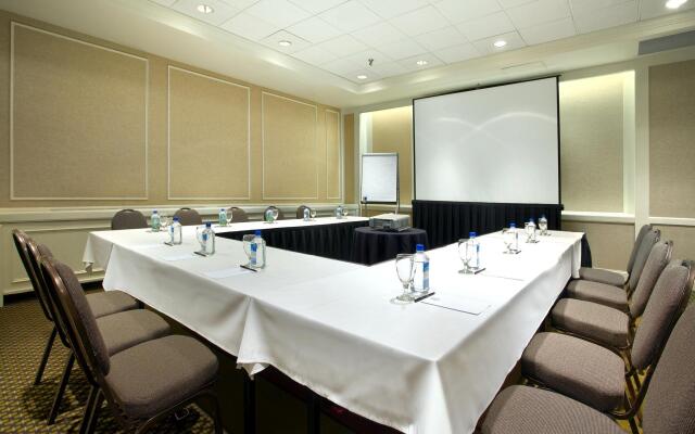 DoubleTree by Hilton Hartford Downtown