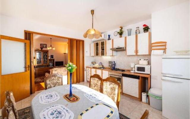 Apartment In Zadar