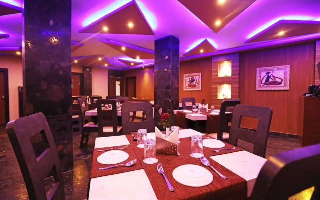 The Dolphin Palace By OYO Rooms