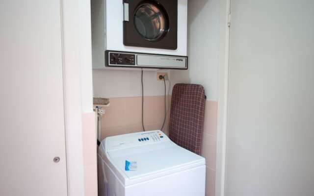 Aanuka29 - 1 Bedroom Spa Bure