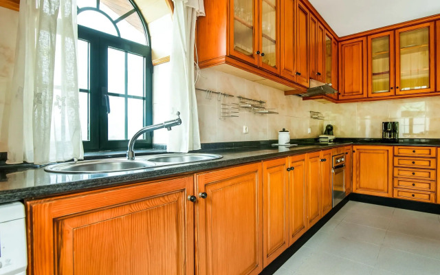 Spacious holiday home in Santiago de Compostela with pool