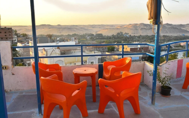 Captain Guest House