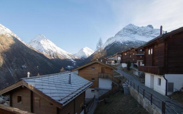 Mountain Village Chalet