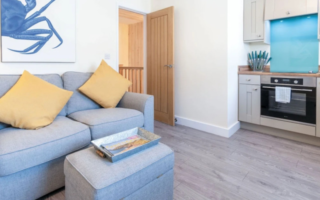 Myrtle - 1 Bedroom Apartment - Saundersfoot