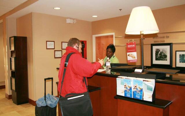 Hampton Inn & Suites Macon I-75 North