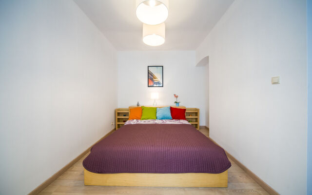 FriendHouse Apartments – Old City