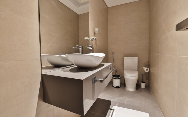 Luxury Apartments Business Bay Gym-Pool-Parking by Sojo Stay