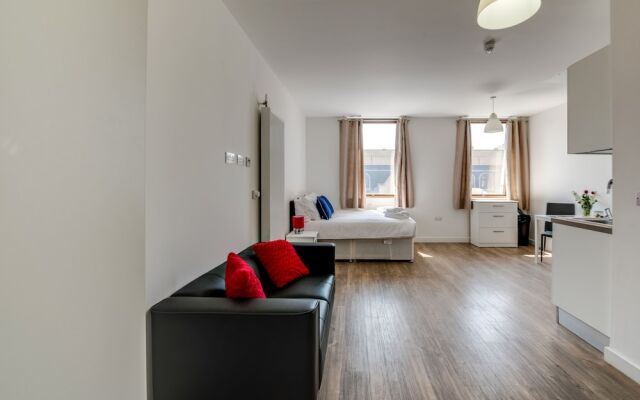 Stylish And Sleek Studio In Liverpool