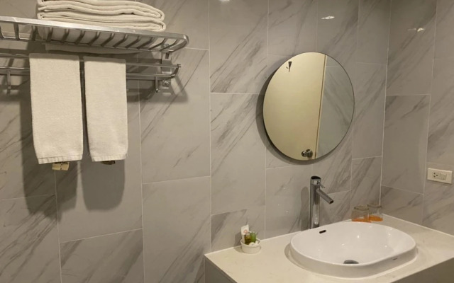 Brighton Hotel & Residence