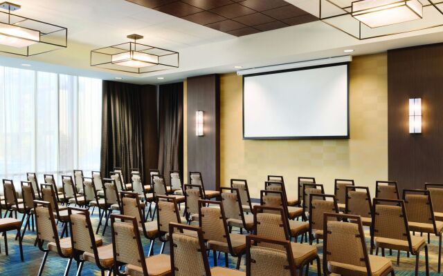 Homewood Suites by Hilton Calgary Downtown