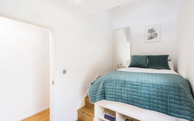 Stamford Brook Apartments