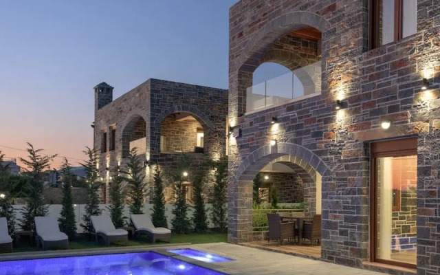 Turtulli Castle Stone Villa 2 - Private Pool Oasis